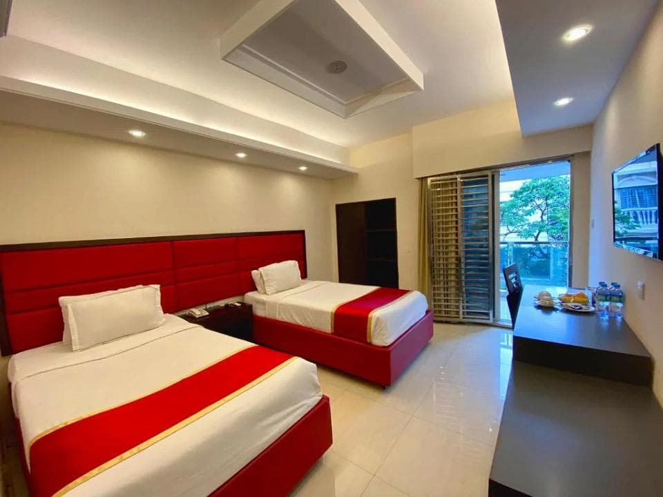 Gallery 2