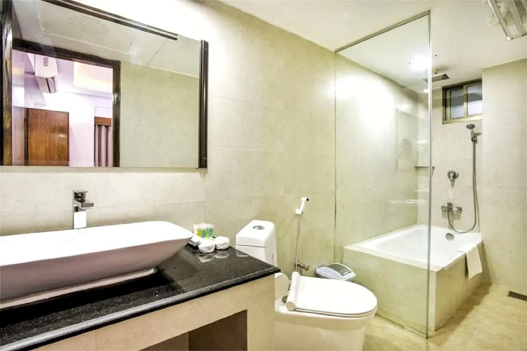 Gallery 3