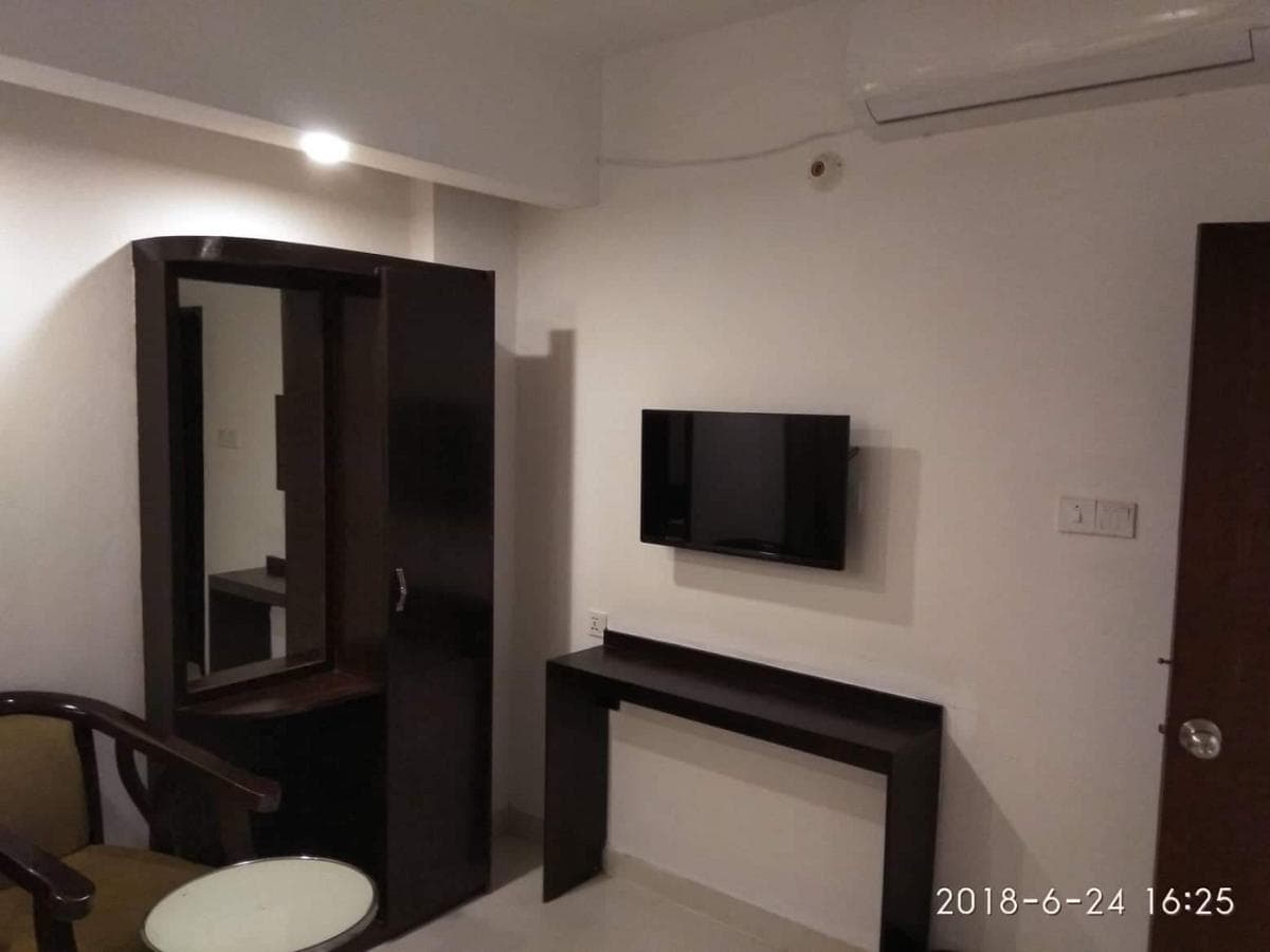 Image 5
